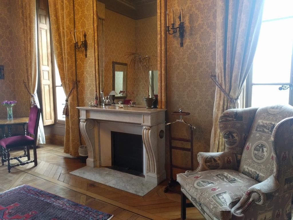 Chateau Du Marechal De Saxe Yerres Екстериор снимка
