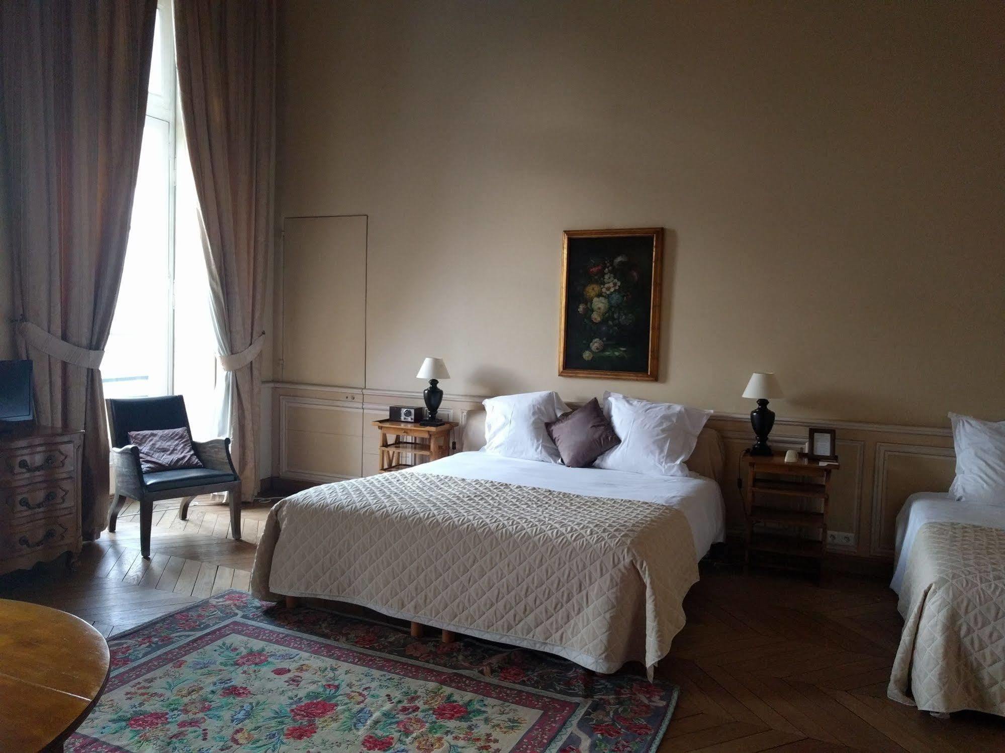 Chateau Du Marechal De Saxe Yerres Екстериор снимка
