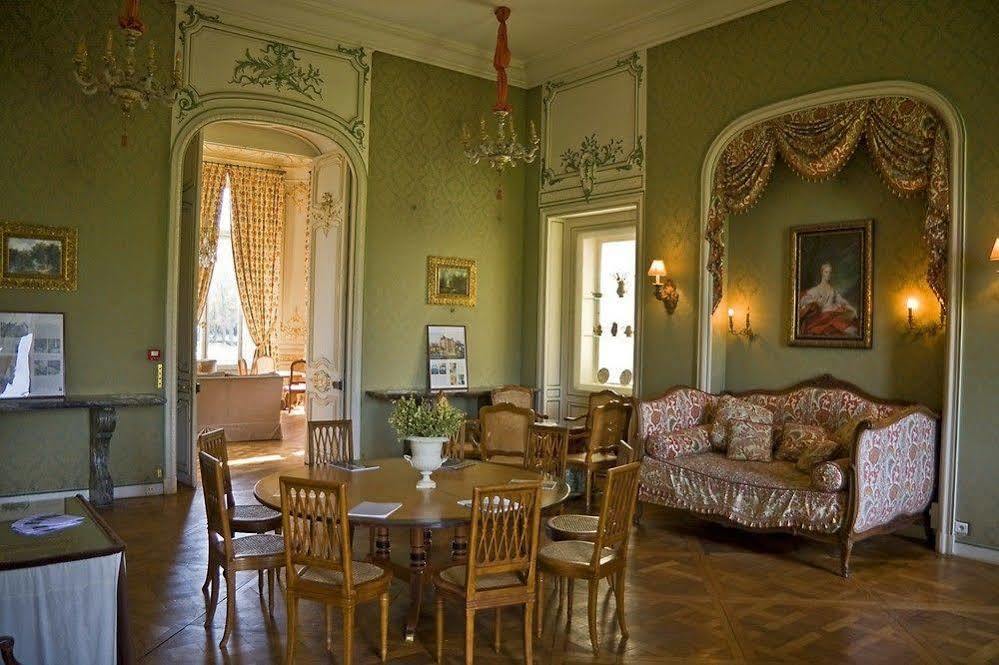 Chateau Du Marechal De Saxe Yerres Екстериор снимка